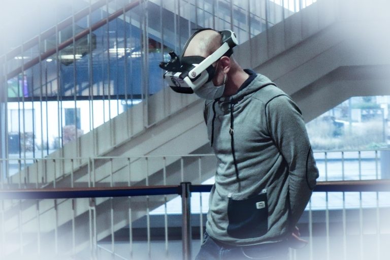 How Virtual Reality Is Changing the Fan Experience in Sports